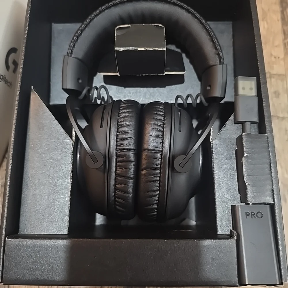 Logitech pro headphones for Oculus quest 2